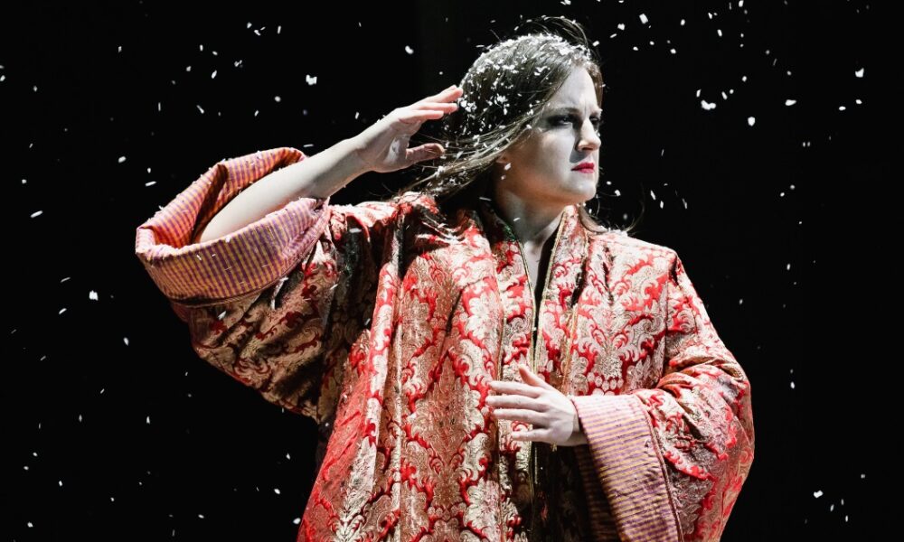 Životi i smrti Isabelle Eberhardt