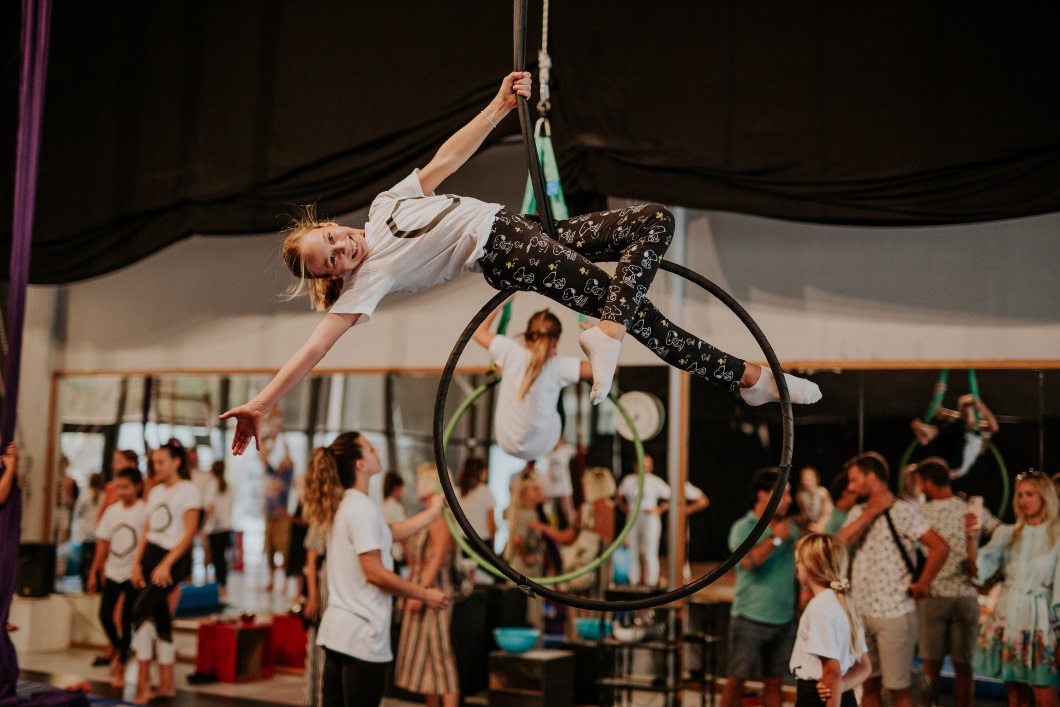 Cirkus kolektiv