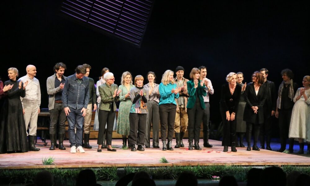 Plodna voda-praizvedba u HNK