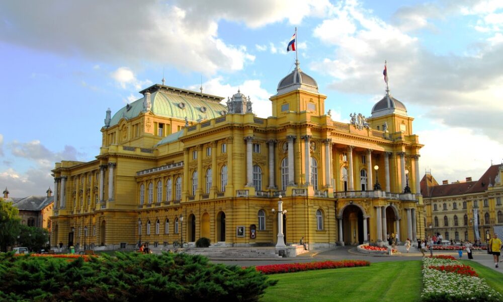 Dan kazališta u HNK