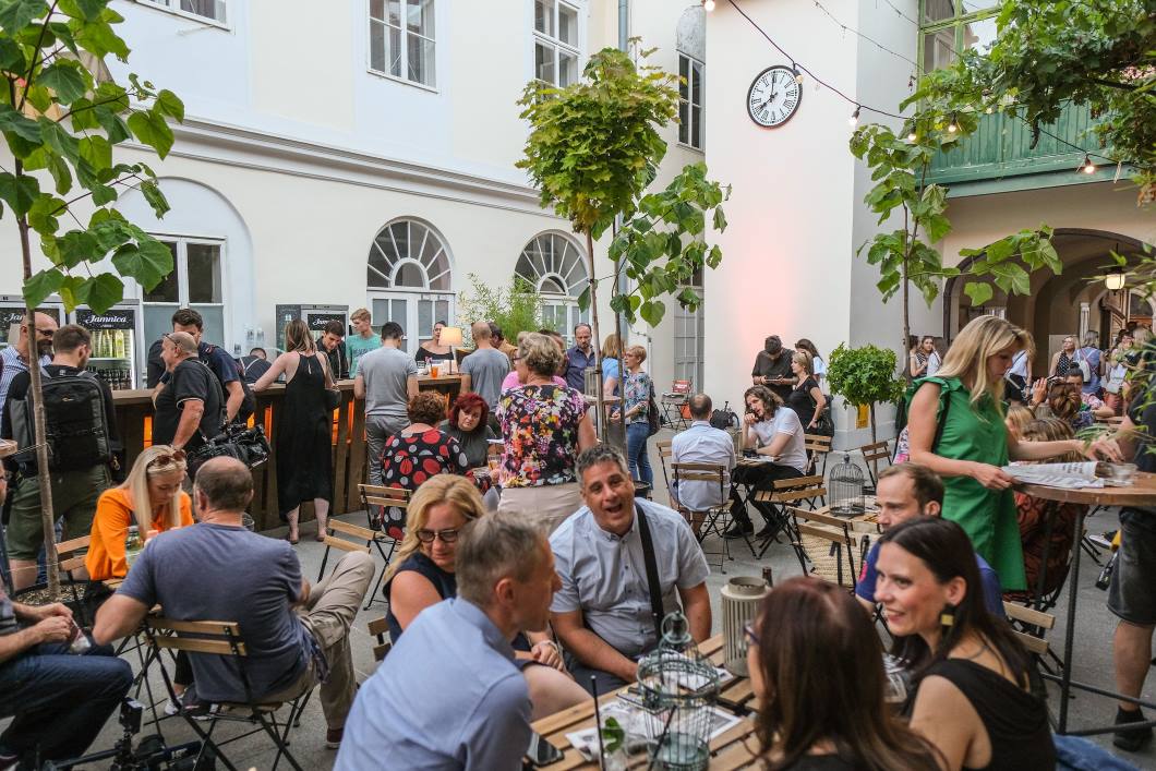 dvorišta na Gornjem gradu