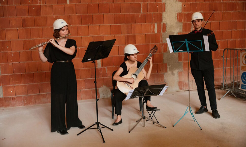 3 Trio Stretta