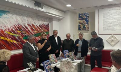 S otvorenja izlozbe u Arkadiji