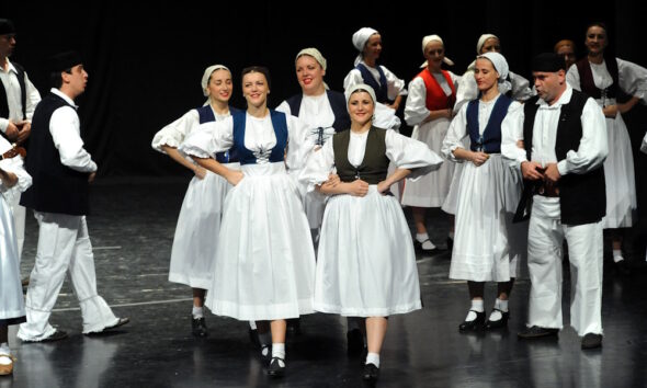 seminar za voditelje i članove folklornih ansambala i skupina
