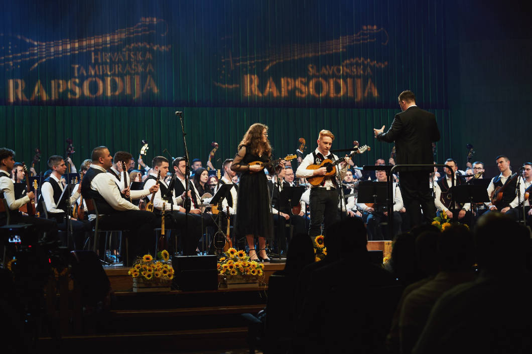 tamburaška rapsodija